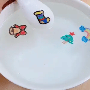 LEFUN® 🍇 KOUZELNÉ PLAVOUCÍ FIXY PRO DĚTI ✨ – Vytvořte obrázky, které ožijí ve vodě a promění kreslení v magickou hru